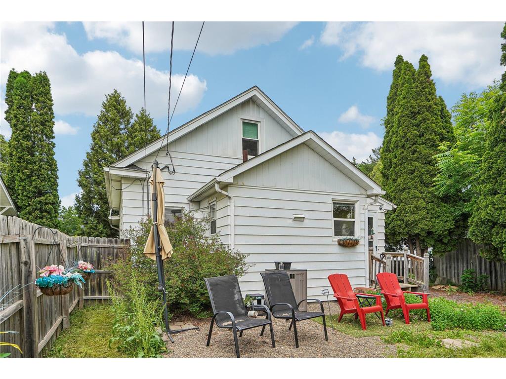 1694 Ivy Avenue E Saint Paul MN 55106 7049679 image35