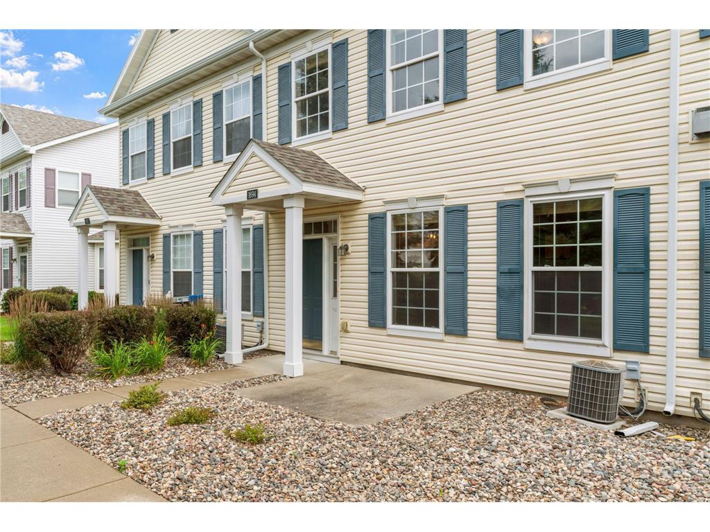 1694 Liberty Circle Shakopee MN 55379 6567752 image1