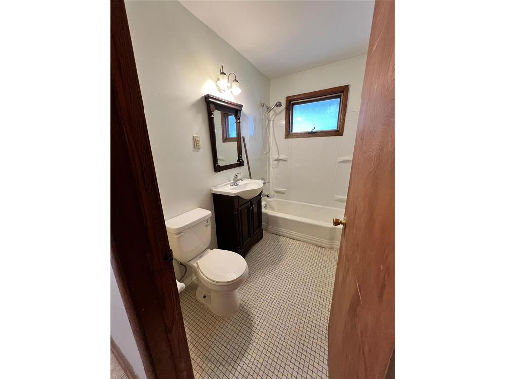 1695 7th Street E Saint Paul MN 55106 7110870 image18