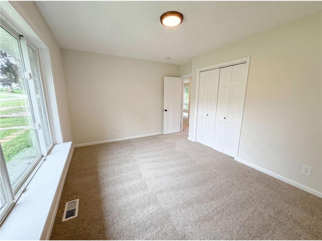 1695 Abell Street Maplewood MN 55117 7096369 image13