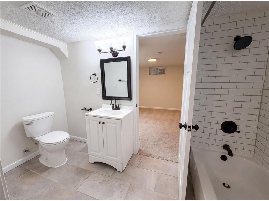 1695 Abell Street Maplewood MN 55117 7096369 image16