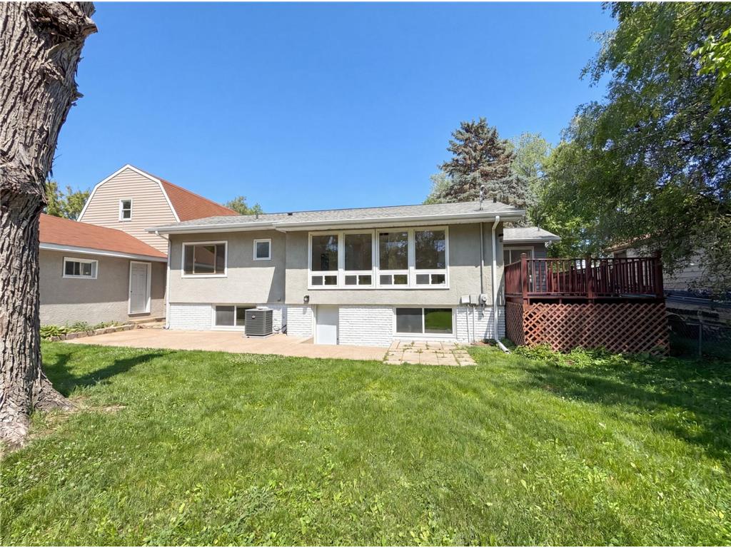 1695 Abell Street Maplewood MN 55117 7096369 image5