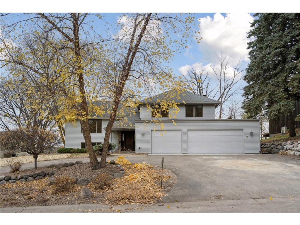 16955 Weaver Lake Drive Maple Grove MN 55311 - Weaver 6806658 image1