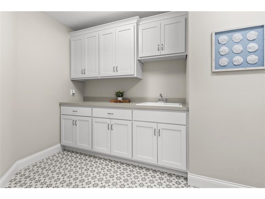 16957 Valley Road Eden Prairie MN 55347 6777790 image32