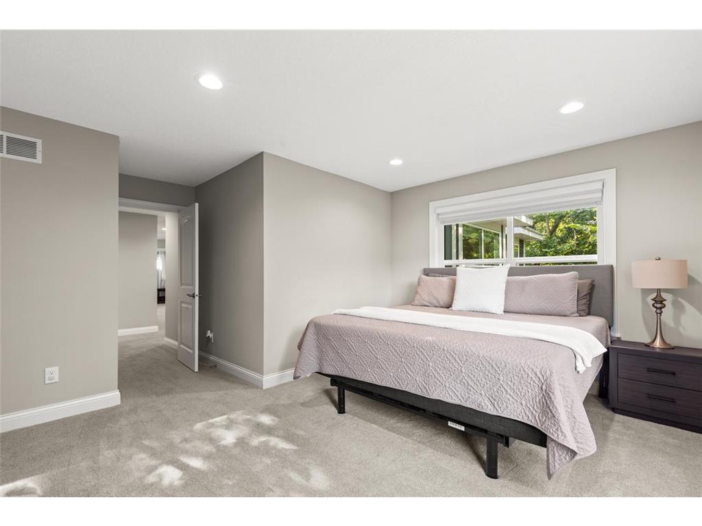 16957 Valley Road Eden Prairie MN 55347 6777790 image41