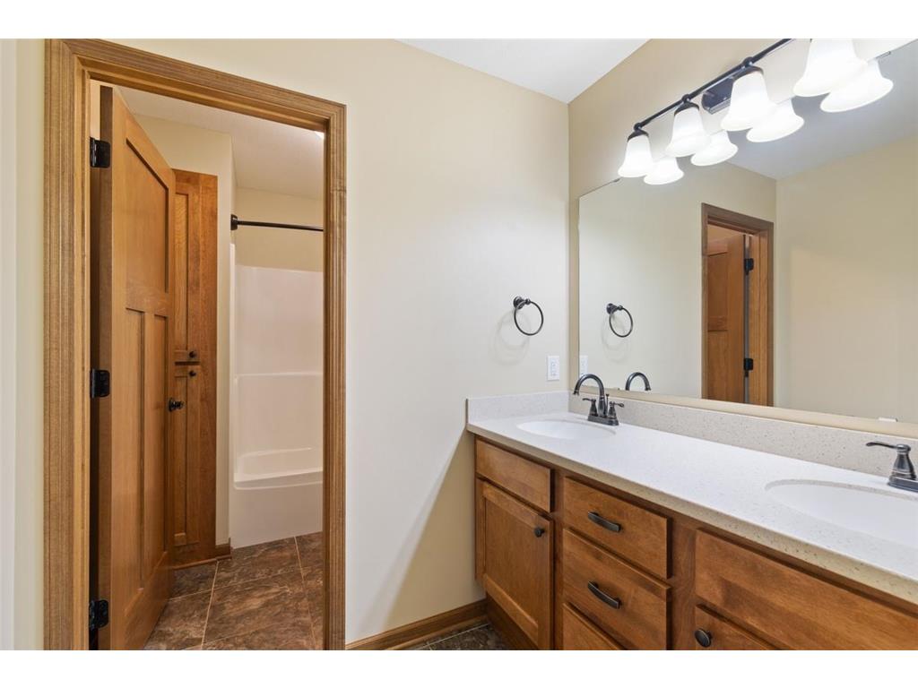 16958 Dynamic Drive Lakeville MN 55044 7030478 image26