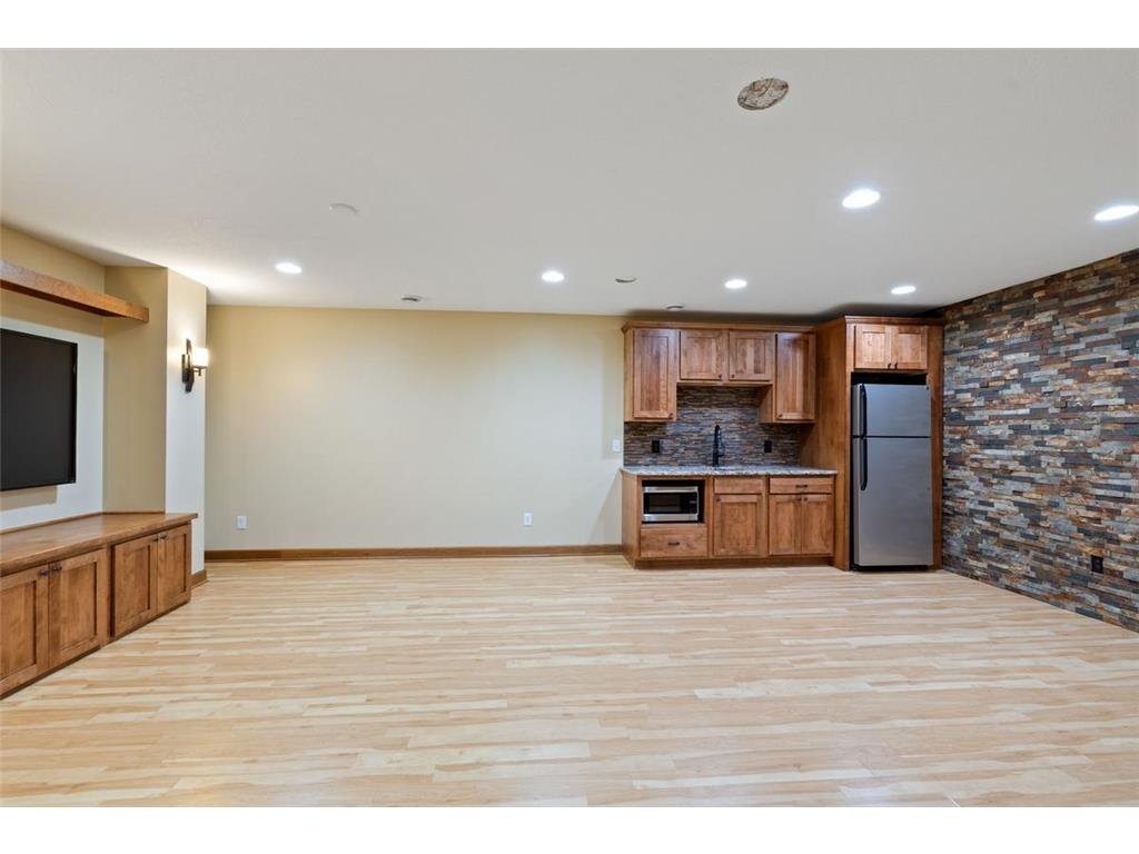 16958 Dynamic Drive Lakeville MN 55044 7030478 image38