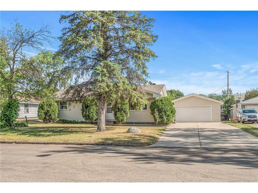 1696 14th Avenue, Saint Paul Park, MN, 55071 MLS 6227114 Edina Realty