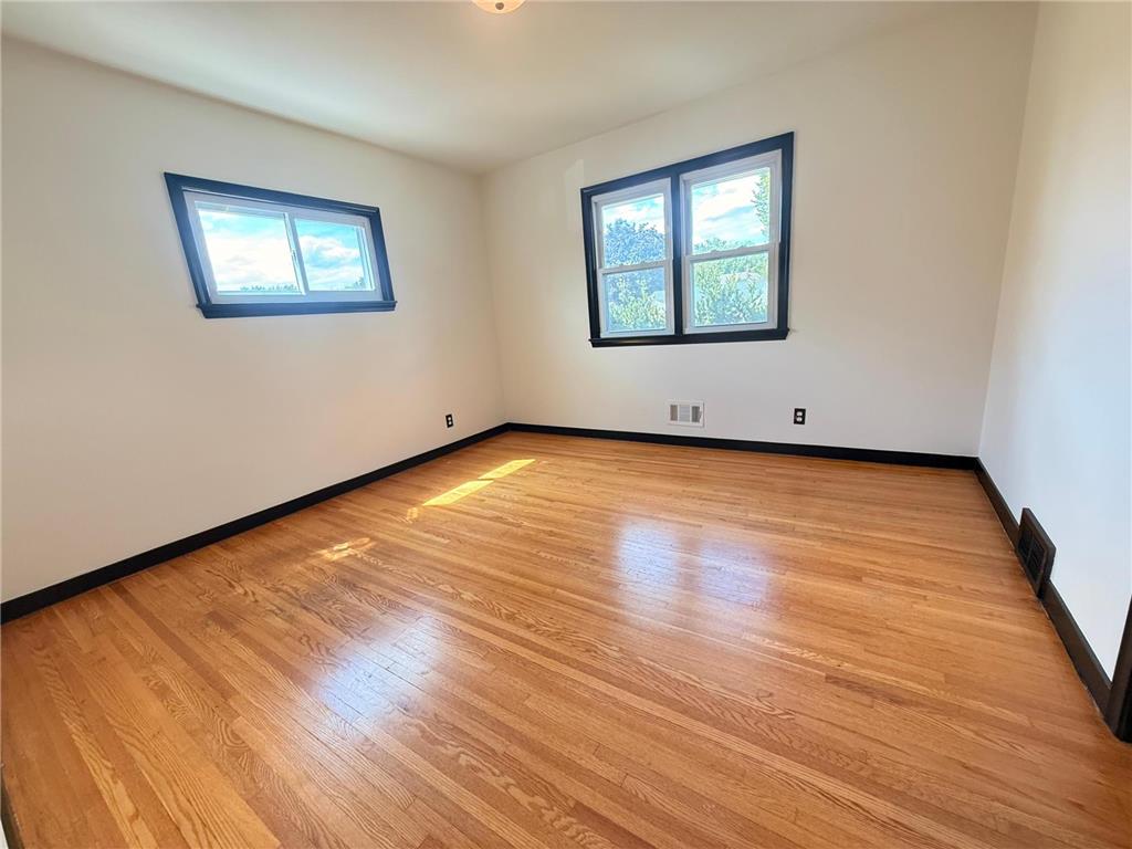 1696 Fremont Avenue Saint Paul MN 55106 7070877 image12
