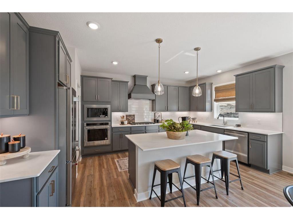 1696 Zumbro Avenue Shakopee MN 55379 7037138 image1