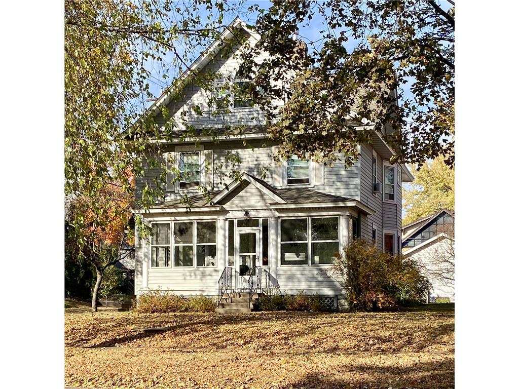 1697 Minnehaha Avenue W Saint Paul MN 55104 6625182 image1