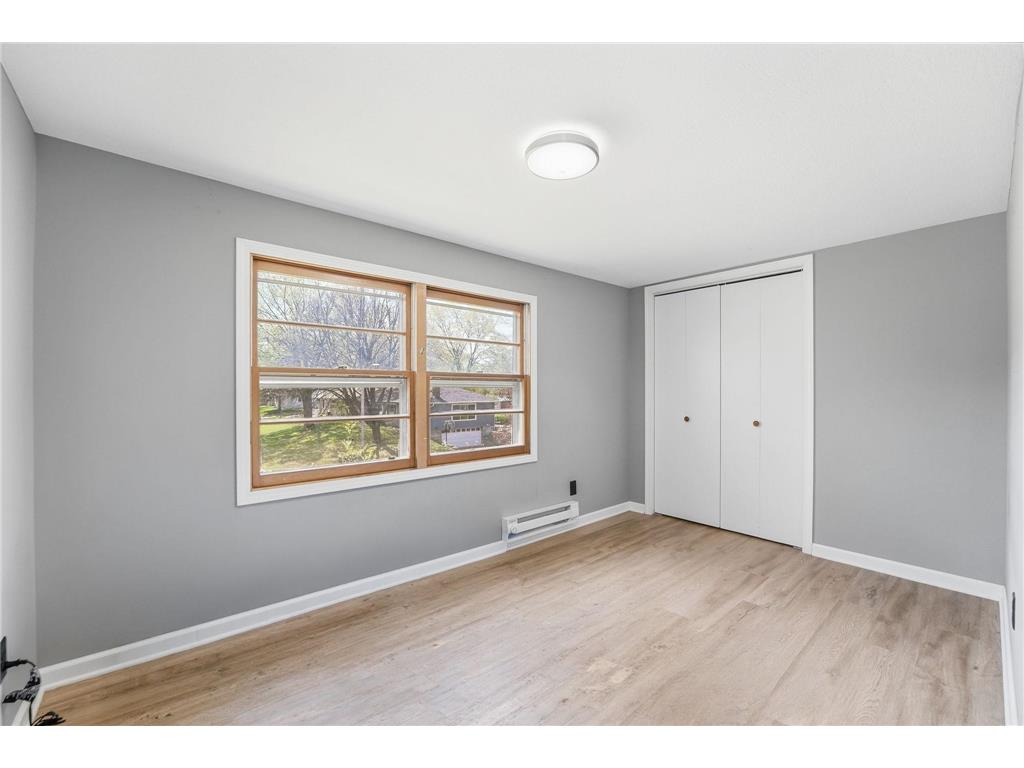 1697 Rose Place Roseville MN 55113 7064909 image18