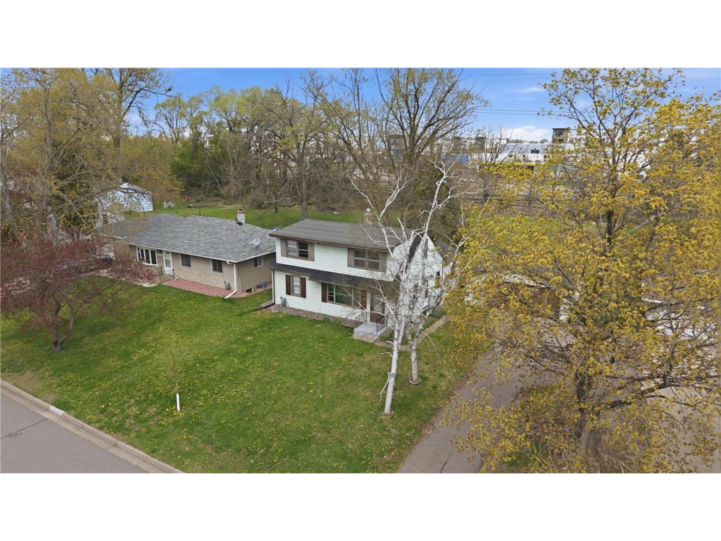 1697 Rose Place Roseville MN 55113 7064909 image34