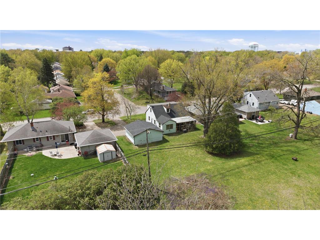 1697 Rose Place Roseville MN 55113 7064909 image38