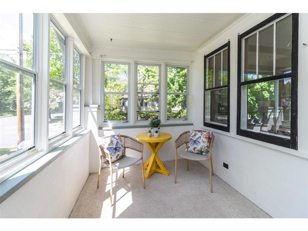 1697 Taylor Avenue Saint Paul MN 55104 7054374 image3
