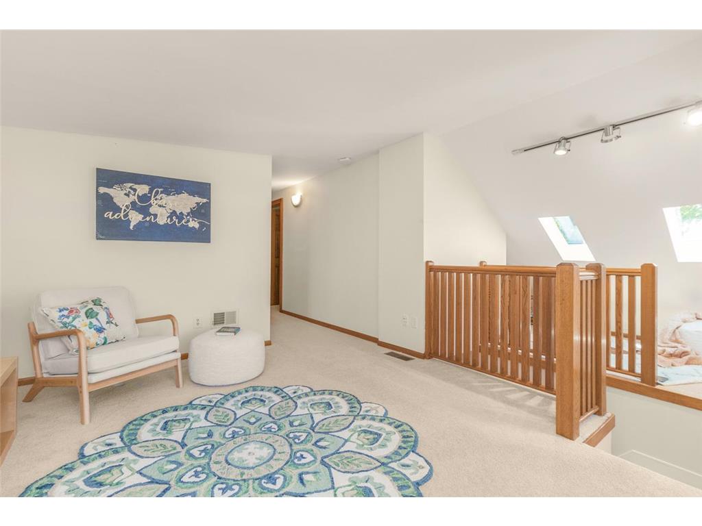 1697 Taylor Avenue Saint Paul MN 55104 7054374 image30