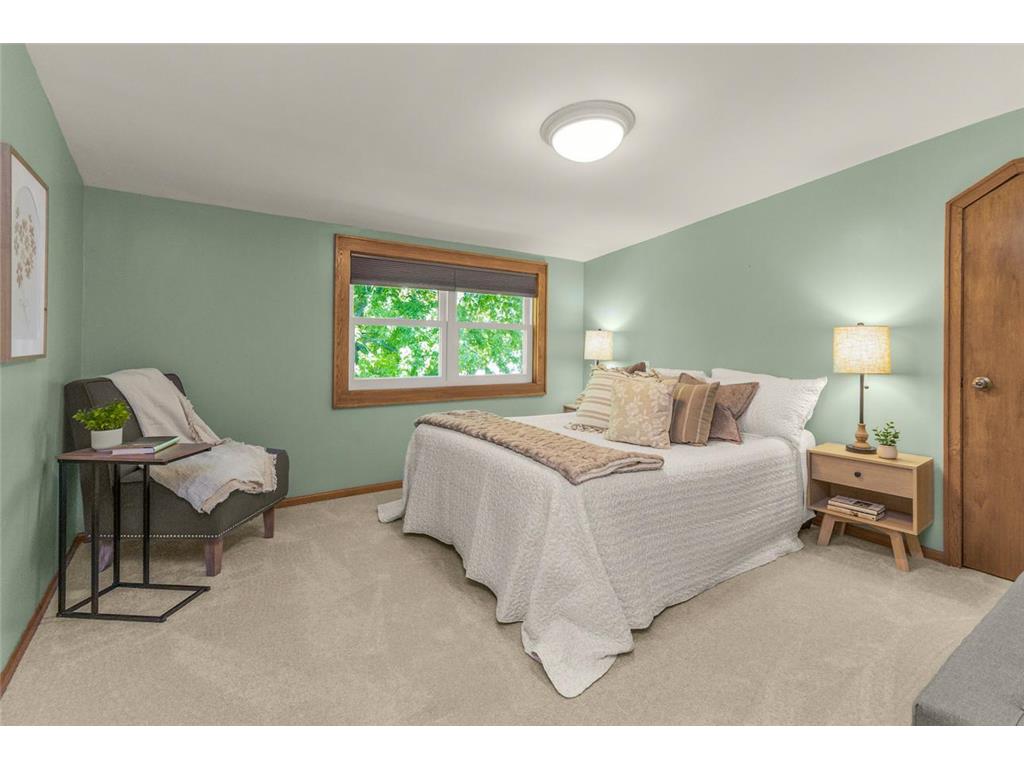 1697 Taylor Avenue Saint Paul MN 55104 7054374 image31