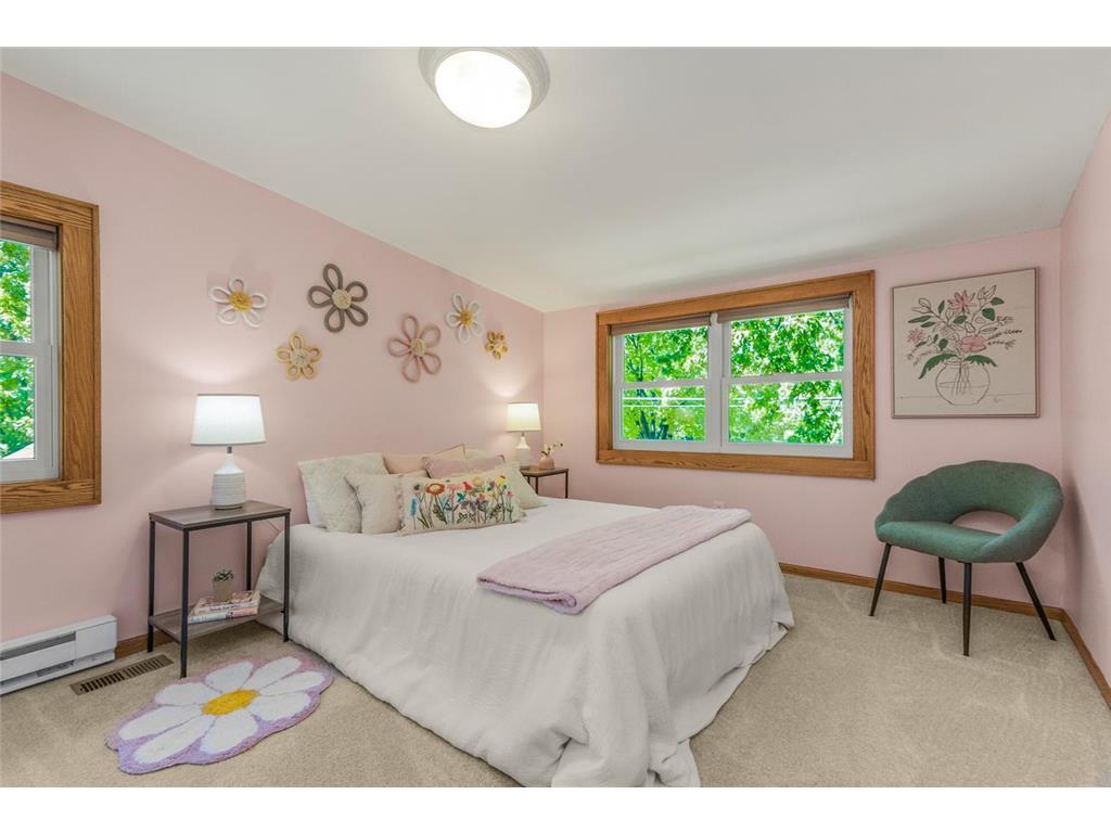 1697 Taylor Avenue Saint Paul MN 55104 7054374 image33