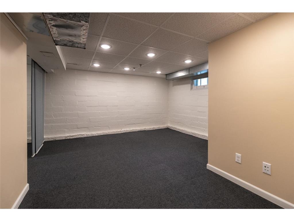 1697 Taylor Avenue Saint Paul MN 55104 7054374 image36