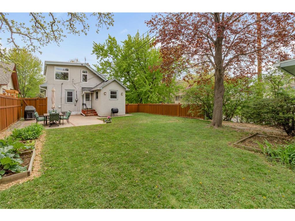 1697 Taylor Avenue Saint Paul MN 55104 7054374 image43