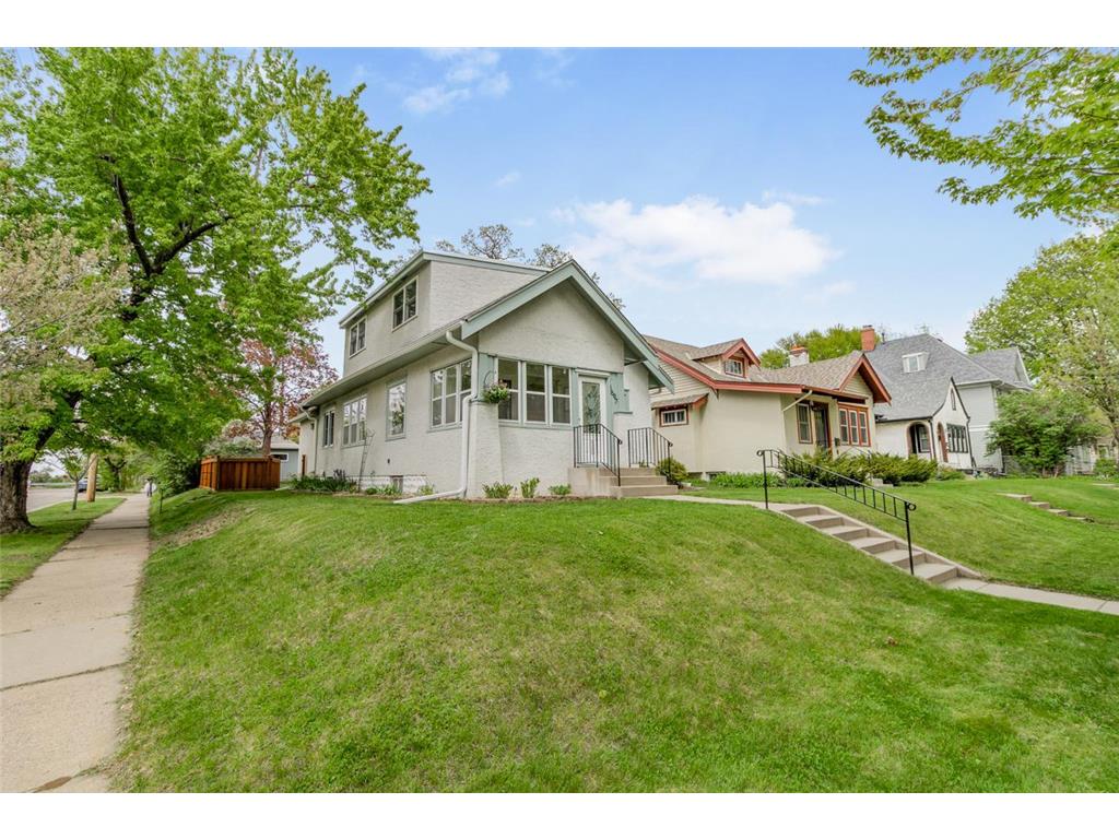 1697 Taylor Avenue Saint Paul MN 55104 7054374 image46