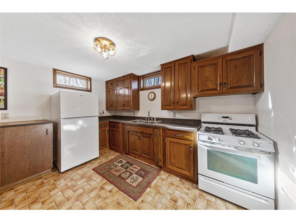 16975 Douglas Avenue Faribault MN 55021 7084197 image38