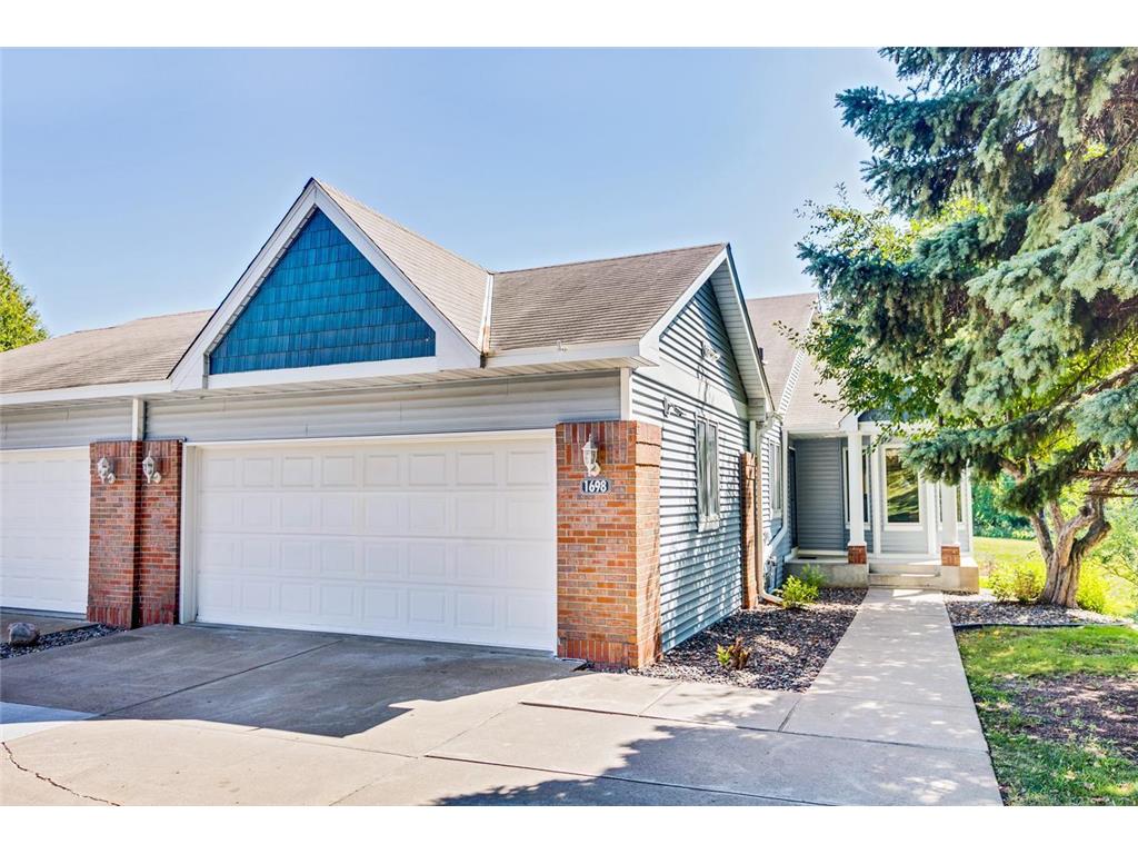 1698 Brueberry Lane Arden Hills MN 55112 6433270 image1