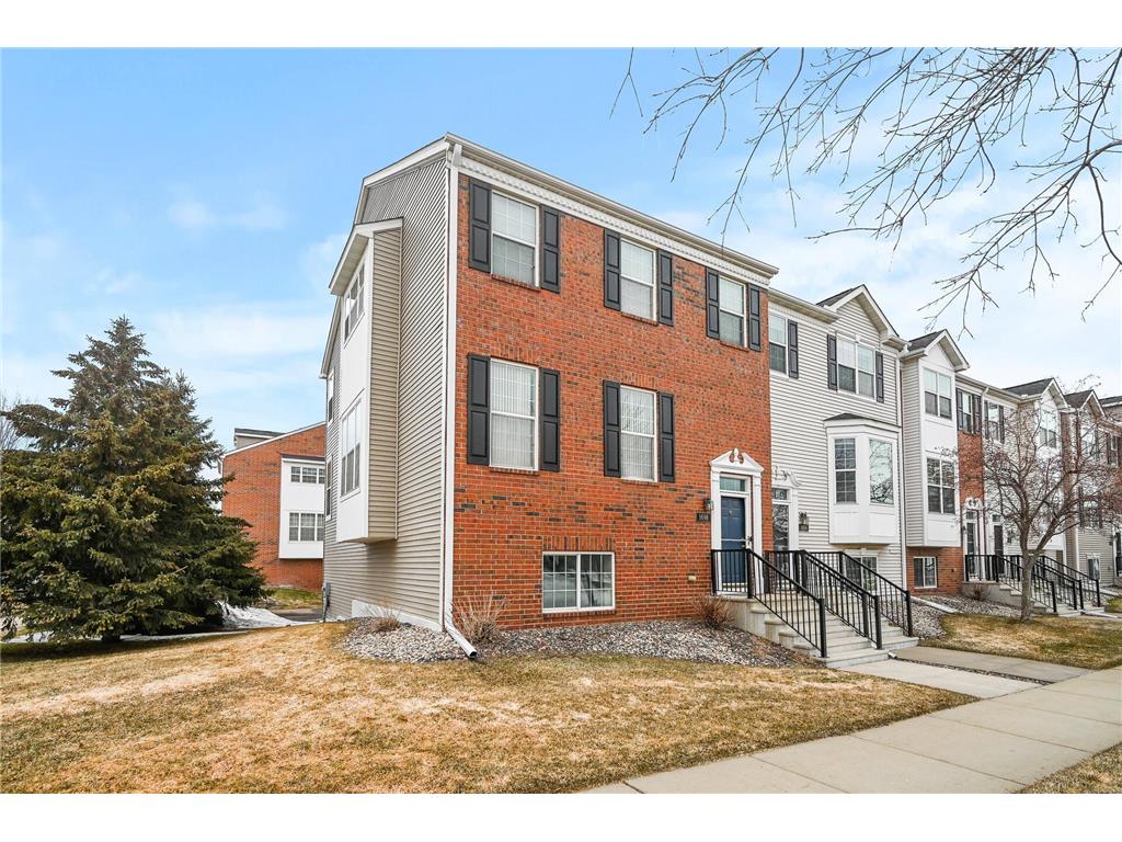 1698 Riverside, Shakopee, MN 55379 MLS 6351209 Edina Realty