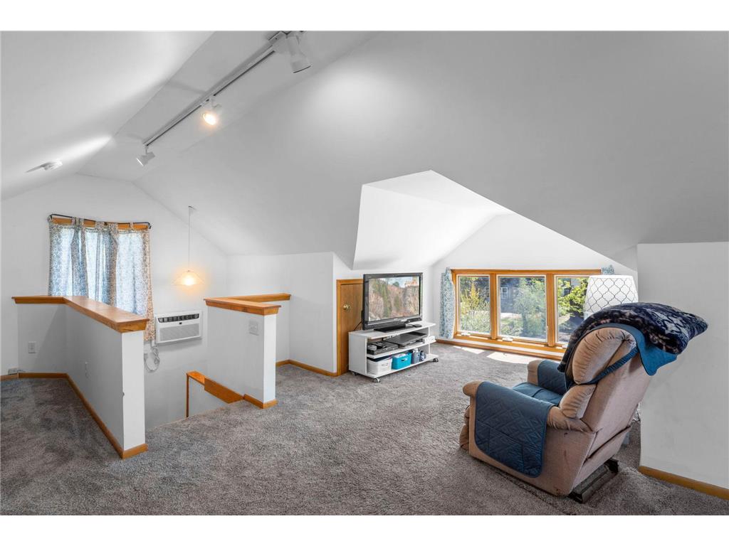 1699 Ashland Avenue Saint Paul MN 55104 7073135 image36