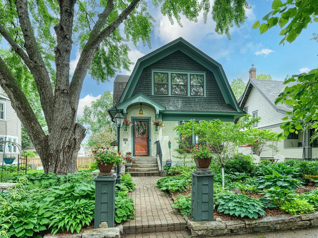 1699 Lincoln Avenue Saint Paul MN 55105 6509002 image1