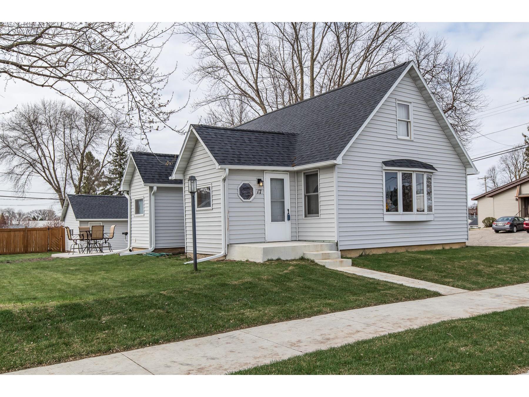 17 1st Street SW, Dodge Center, MN 55927 MLS 5743631 Edina Realty