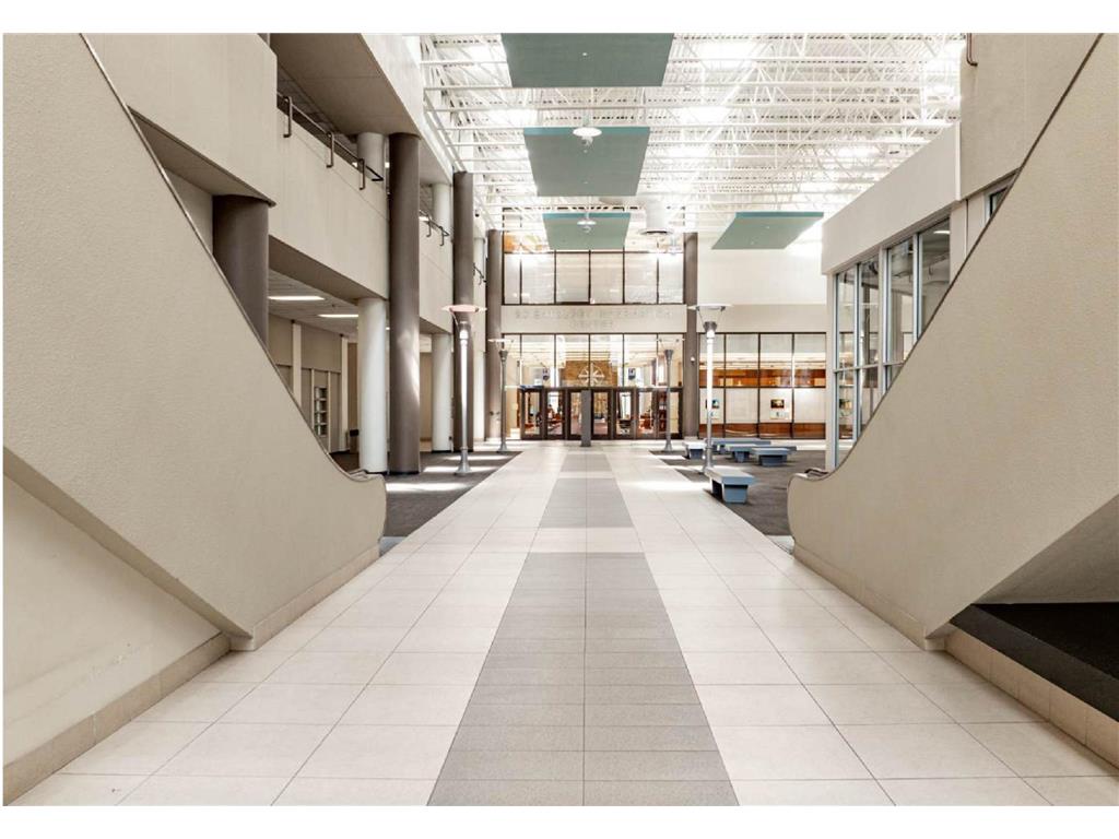 17 Exchange St W Saint Paul MN 55102 6805574 image11