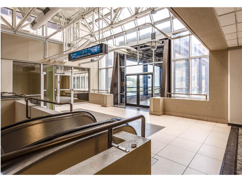 17 Exchange St W Saint Paul MN 55102 6805574 image13