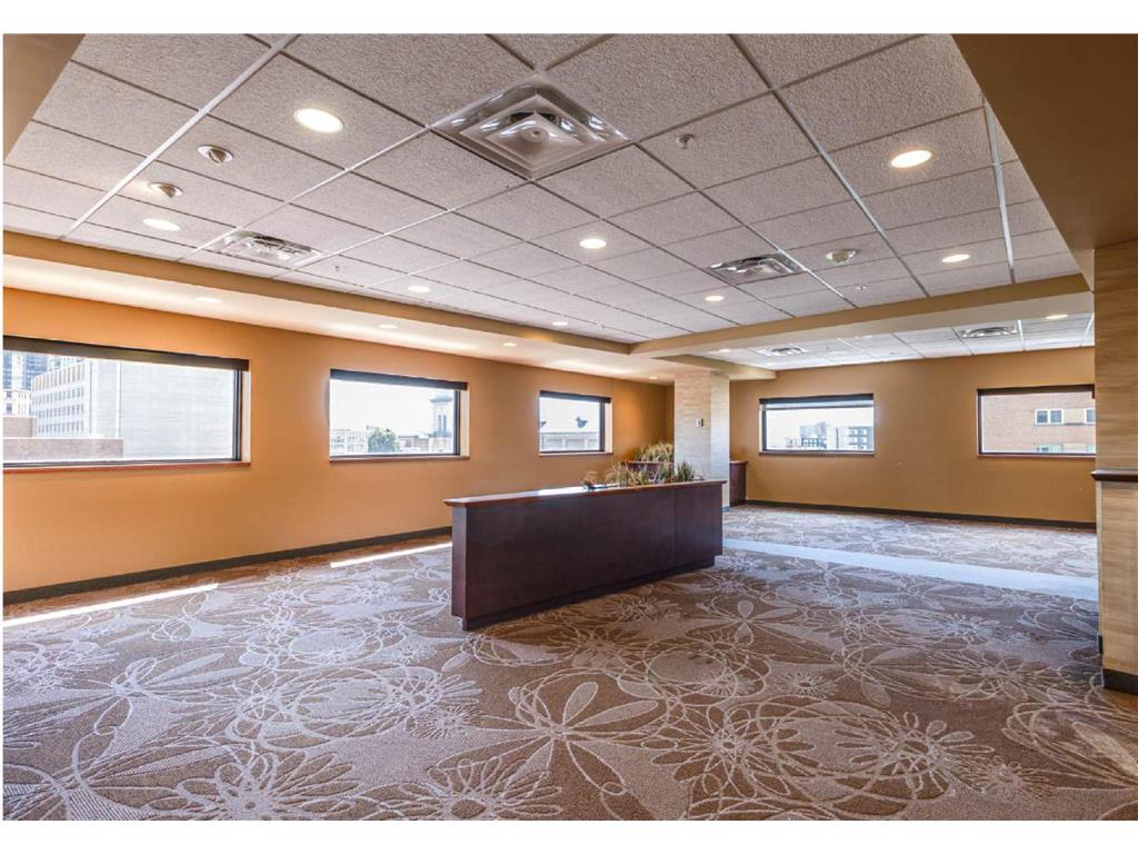 17 Exchange St W Saint Paul MN 55102 6805574 image17