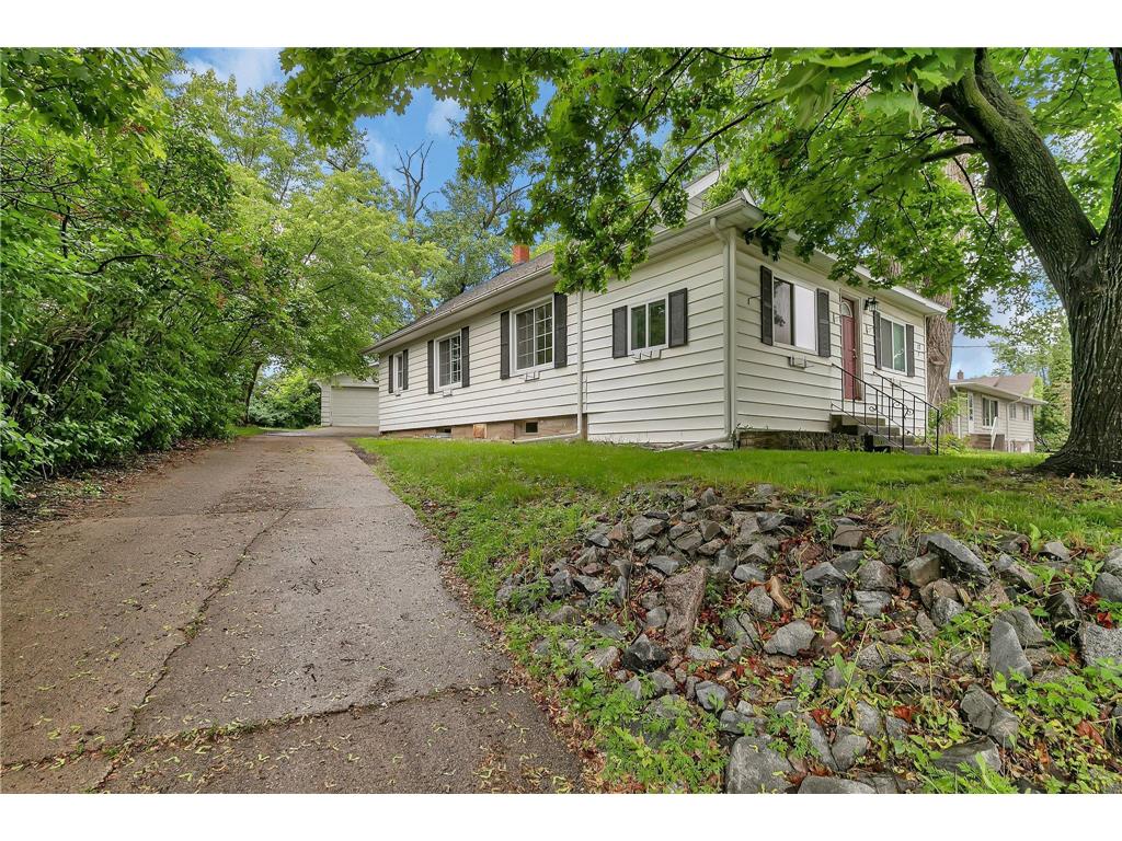 17 Riverside Avenue S Sartell MN 56377 6733004 image1