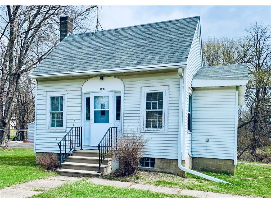 170 N Grant Street, Ellsworth Twp, WI, 54011 MLS 7623609 Edina Realty
