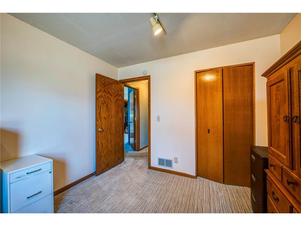 1700 Chatham Avenue Arden Hills MN 55112 7052677 image35