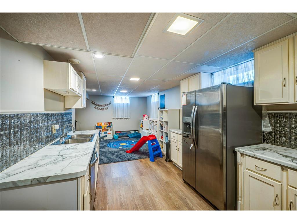 1700 Chatham Avenue Arden Hills MN 55112 7052677 image40