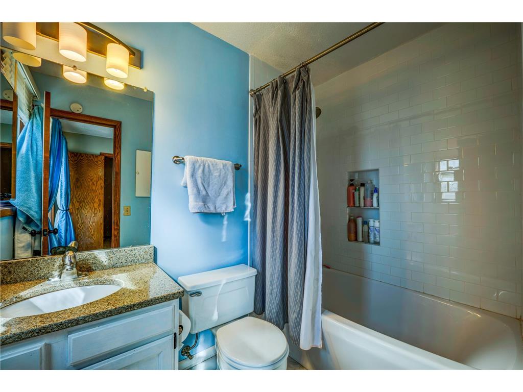 1700 Chatham Avenue Arden Hills MN 55112 7052677 image56