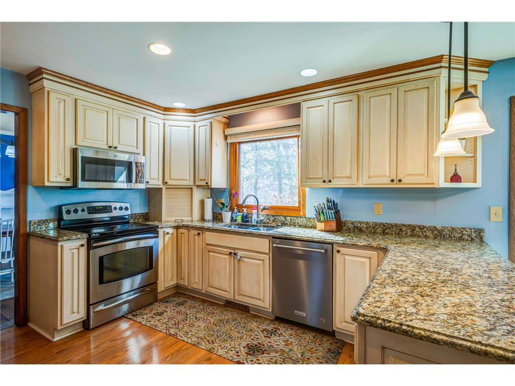 1700 Chatham Avenue Arden Hills MN 55112 7052677 image9