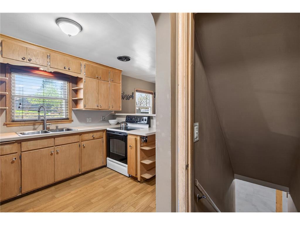 1700 Cottage Avenue E Saint Paul MN 55106 7041060 image13