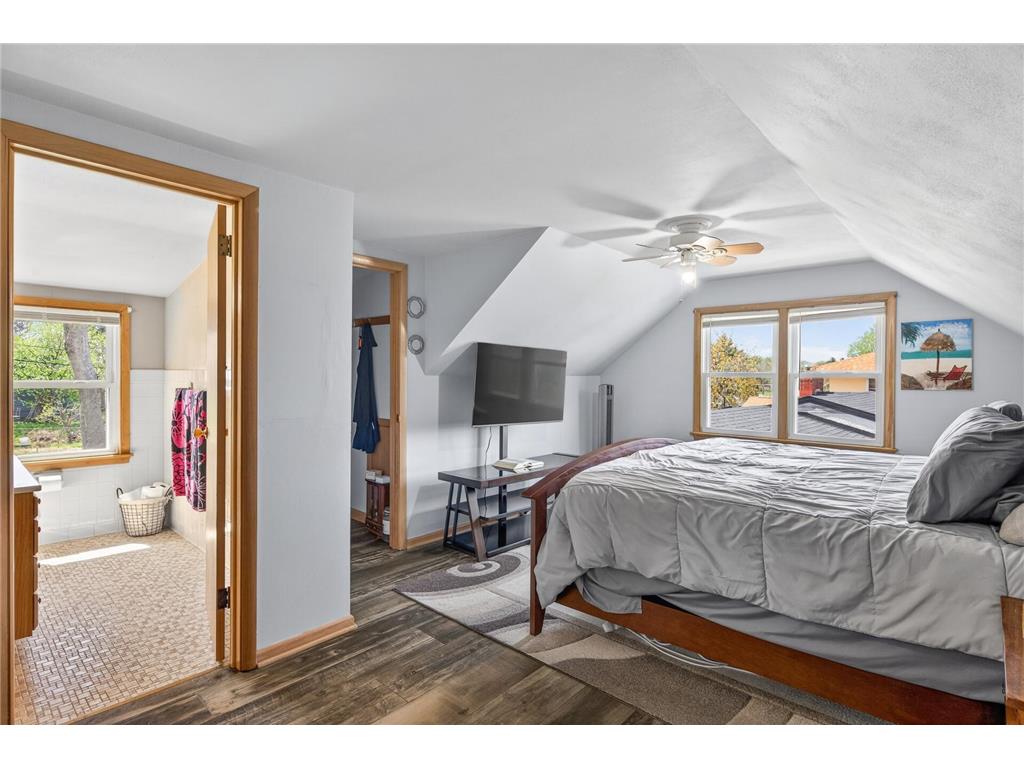 1700 Cottage Avenue E Saint Paul MN 55106 7041060 image24