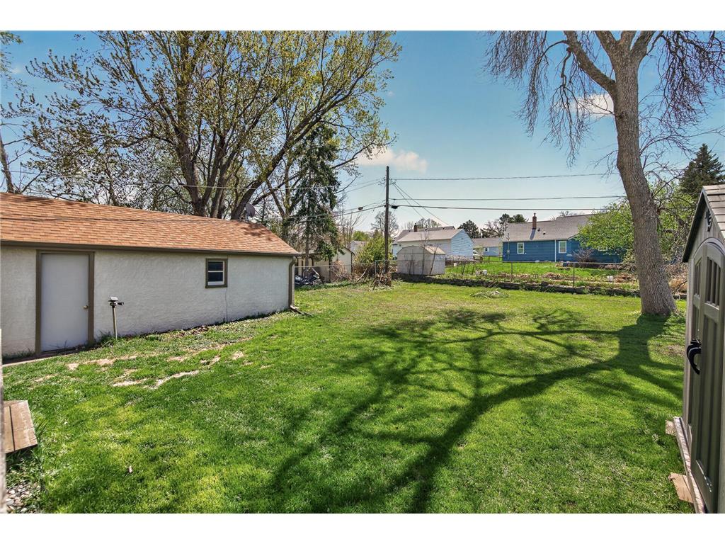 1700 Cottage Avenue E Saint Paul MN 55106 7041060 image37