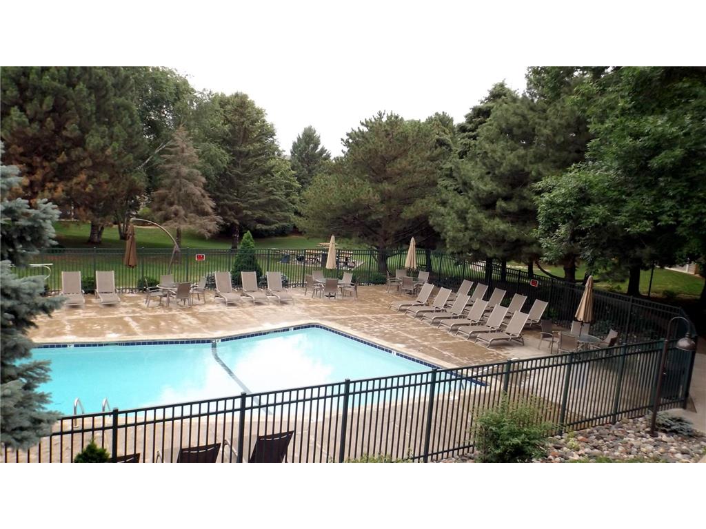1700 Four Oaks Road #321 Eagan MN 55121 7061880 image11