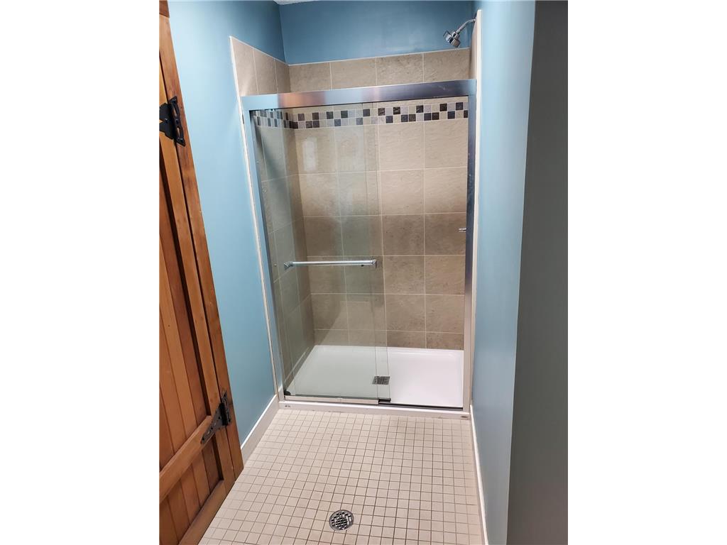 1700 Four Oaks Road #321 Eagan MN 55121 7061880 image13