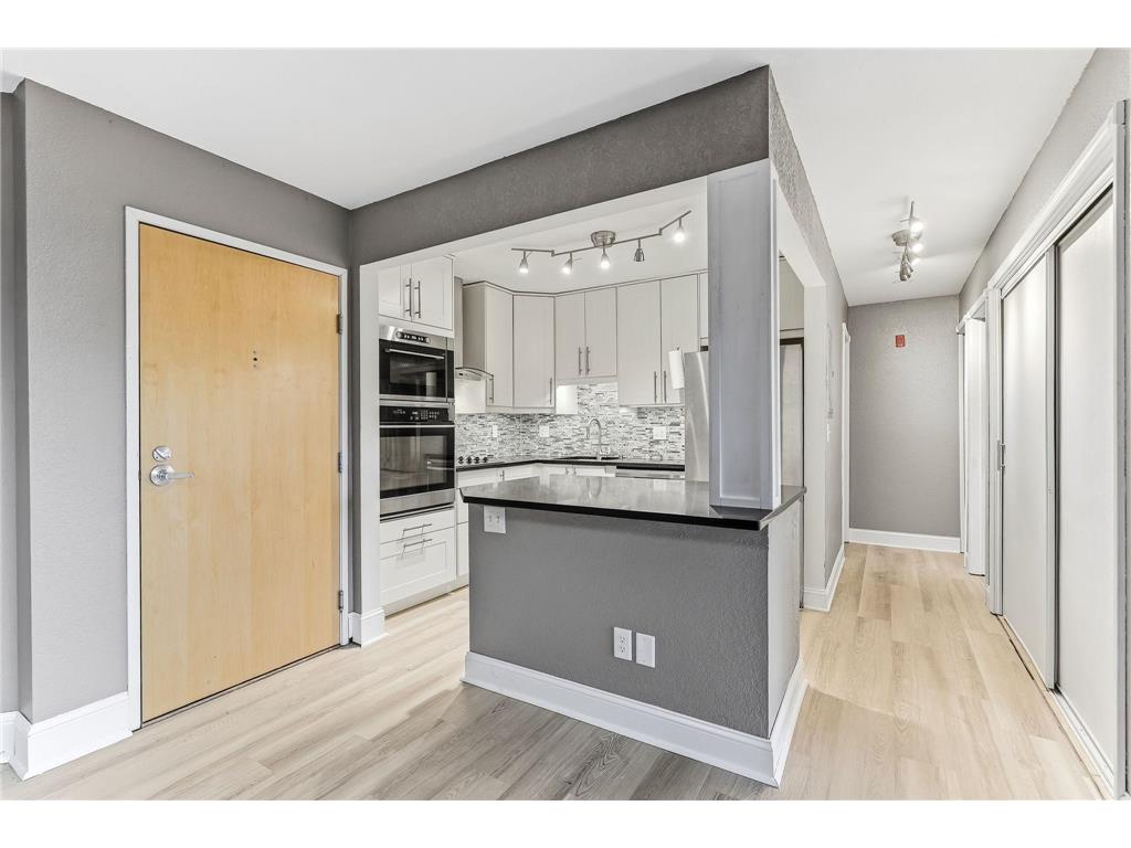 1700 Four Oaks Road #331 Eagan MN 55121 7078726 image16