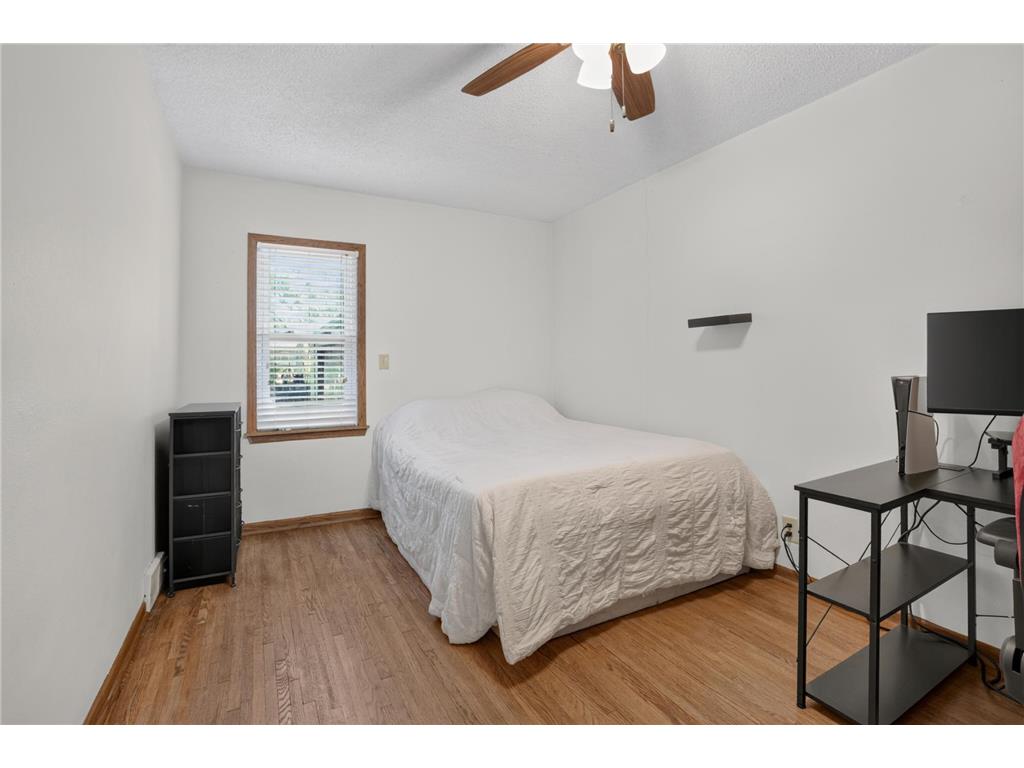 1700 Howard Street N Maplewood MN 55109 7041773 image14