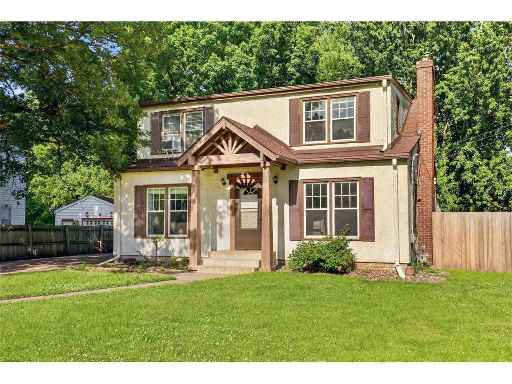 1700 Howard Street N Maplewood MN 55109 7041773 image3