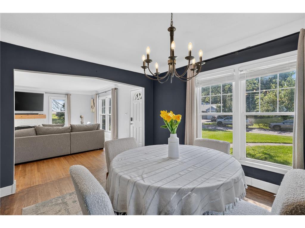 1700 Howard Street N Maplewood MN 55109 7041773 image8