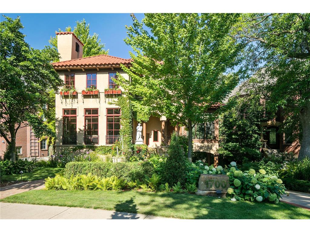 1700 Kenwood Parkway, Minneapolis, MN 55405 MLS 6157800 Edina Realty